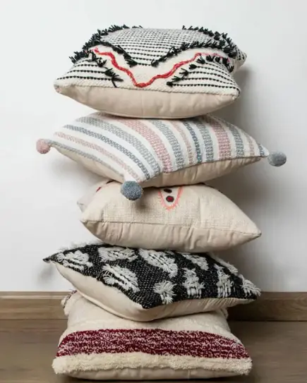 JAVI-home-cushions-accessories-homne-decor-from-india3
